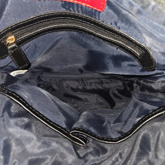 Tommy Hilfiger Crossbody Purse - Picture 7 of 8